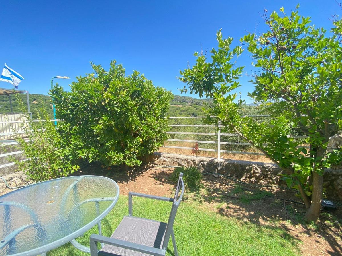 מול האגם Apartamento Maalot Tarshiha Exterior foto